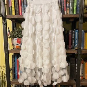 Elegant White Circle Appliqué Skirt